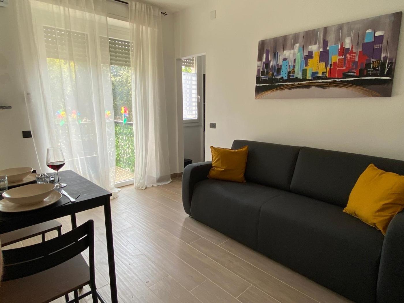Apartmán Moderno Ed Elegante Loft Con Balcone Milán Exteriér fotografie
