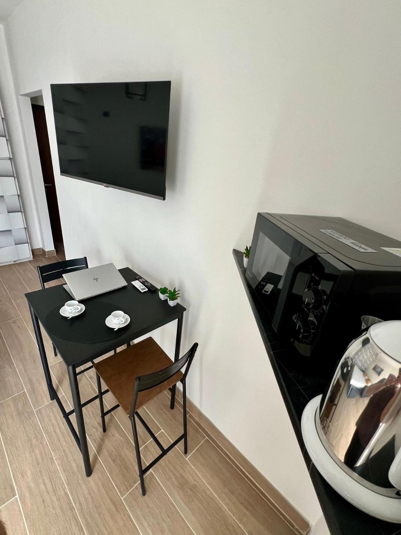 Apartmán Moderno Ed Elegante Loft Con Balcone Milán Exteriér fotografie
