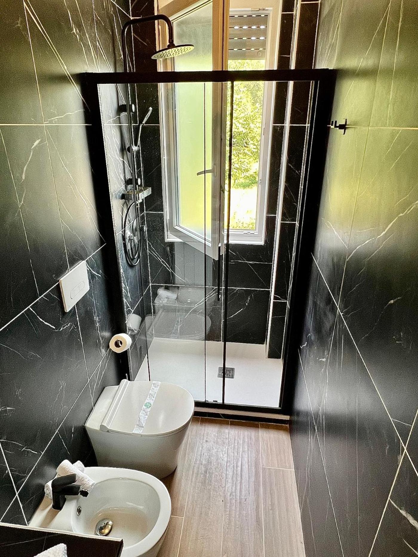 Apartmán Moderno Ed Elegante Loft Con Balcone Milán Exteriér fotografie