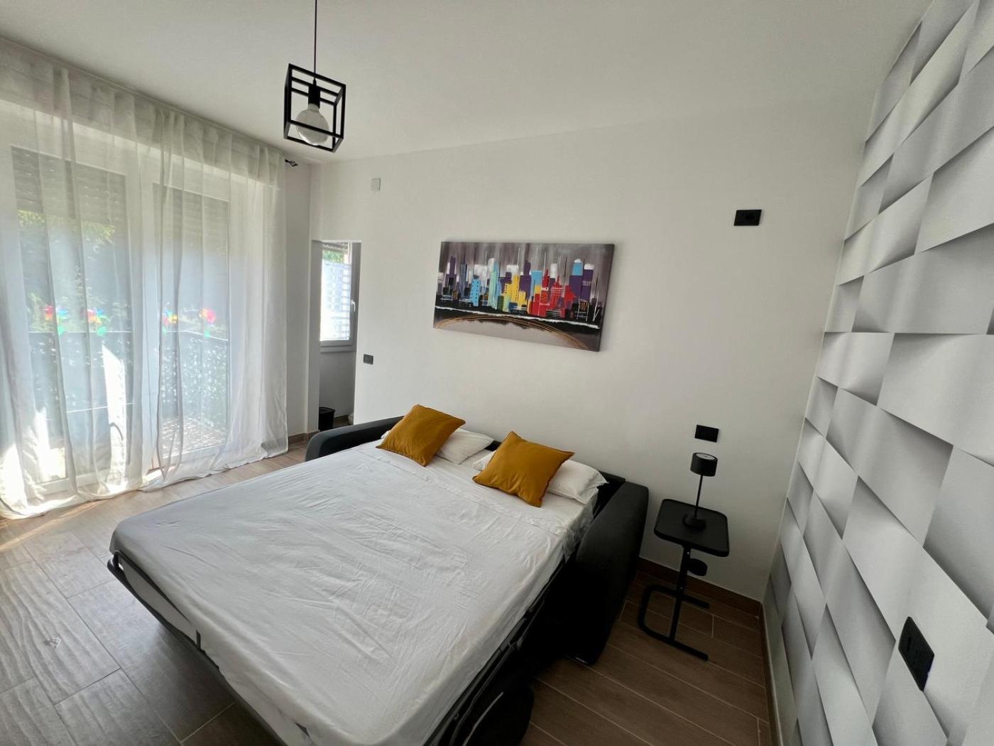 Apartmán Moderno Ed Elegante Loft Con Balcone Milán Exteriér fotografie
